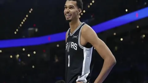 “U17国足沙特行遇挑战，赛前场地适应计划泡汤”